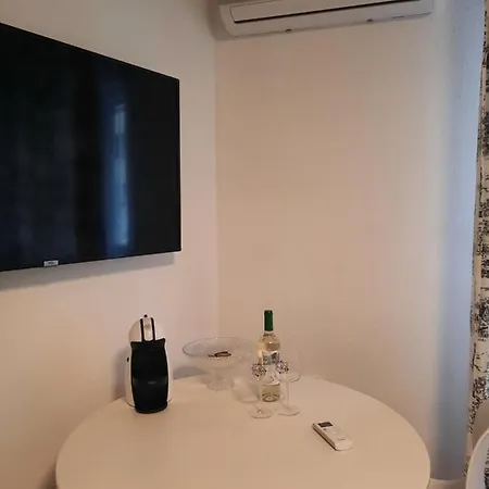 Прекрасная Студия В Двух Минутах От Пляжа Apartment